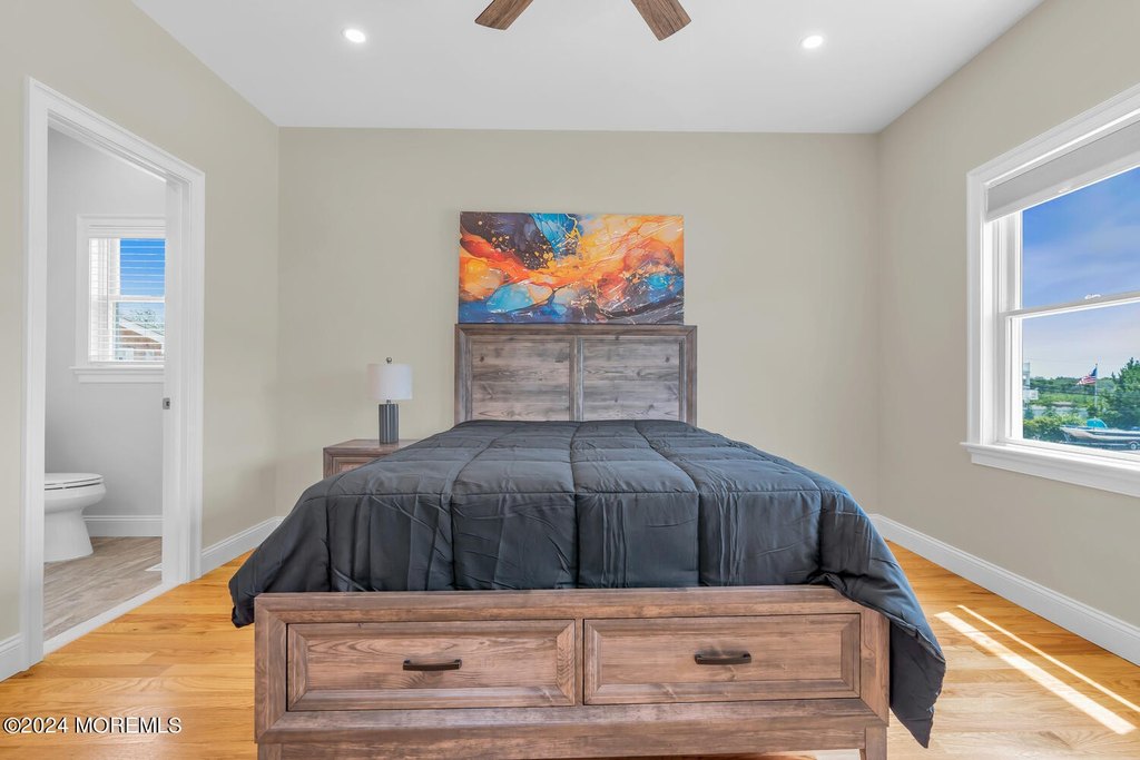 South Seaside Park, New Jersey, 08752, United States, 7 Bedrooms Bedrooms, ,5 BathroomsBathrooms,Residential,Forsale,1922394