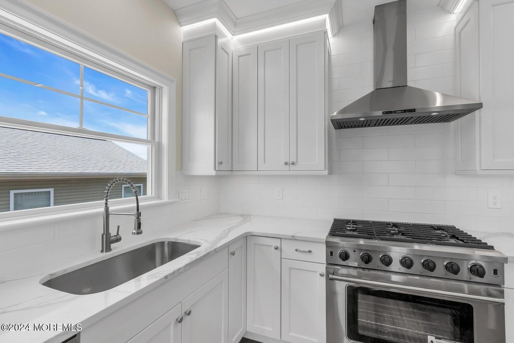 South Seaside Park, New Jersey, 08752, United States, 7 Bedrooms Bedrooms, ,5 BathroomsBathrooms,Residential,Forsale,1922394