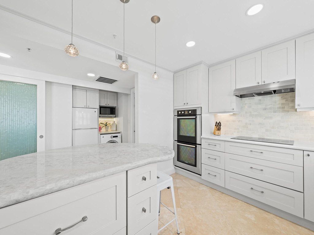 Highland Beach, Florida, 33487, United States, 2 Bedrooms Bedrooms, ,2 BathroomsBathrooms,Residential,Forsale,1905199