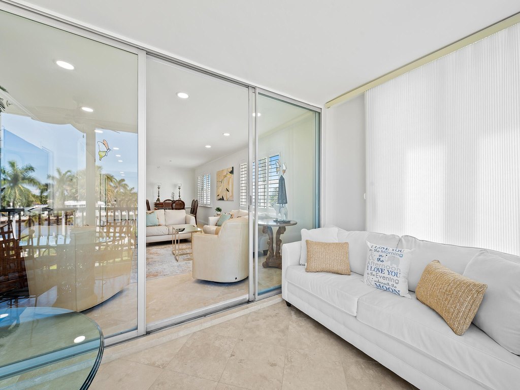 Highland Beach, Florida, 33487, United States, 2 Bedrooms Bedrooms, ,2 BathroomsBathrooms,Residential,Forsale,1905199