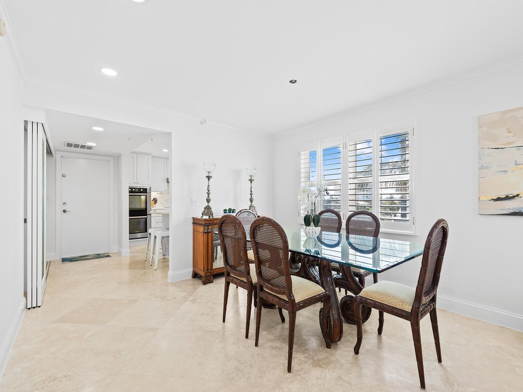 Highland Beach, Florida, 33487, United States, 2 Bedrooms Bedrooms, ,2 BathroomsBathrooms,Residential,Forsale,1905199