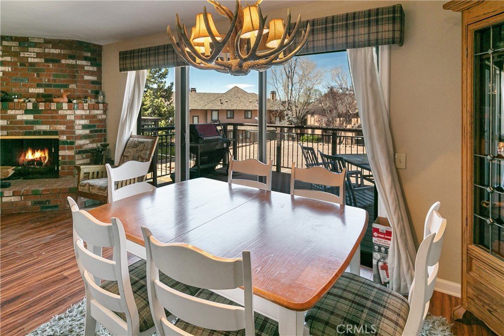 Lake Arrowhead, California, 92352, United States, 4 Bedrooms Bedrooms, ,3 BathroomsBathrooms,Residential,Forsale,1929208