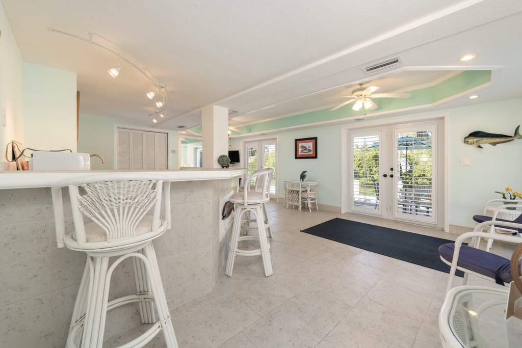 Marathon, Florida, 33050, United States, 4 Bedrooms Bedrooms, ,3 BathroomsBathrooms,Residential,Forsale,1927573