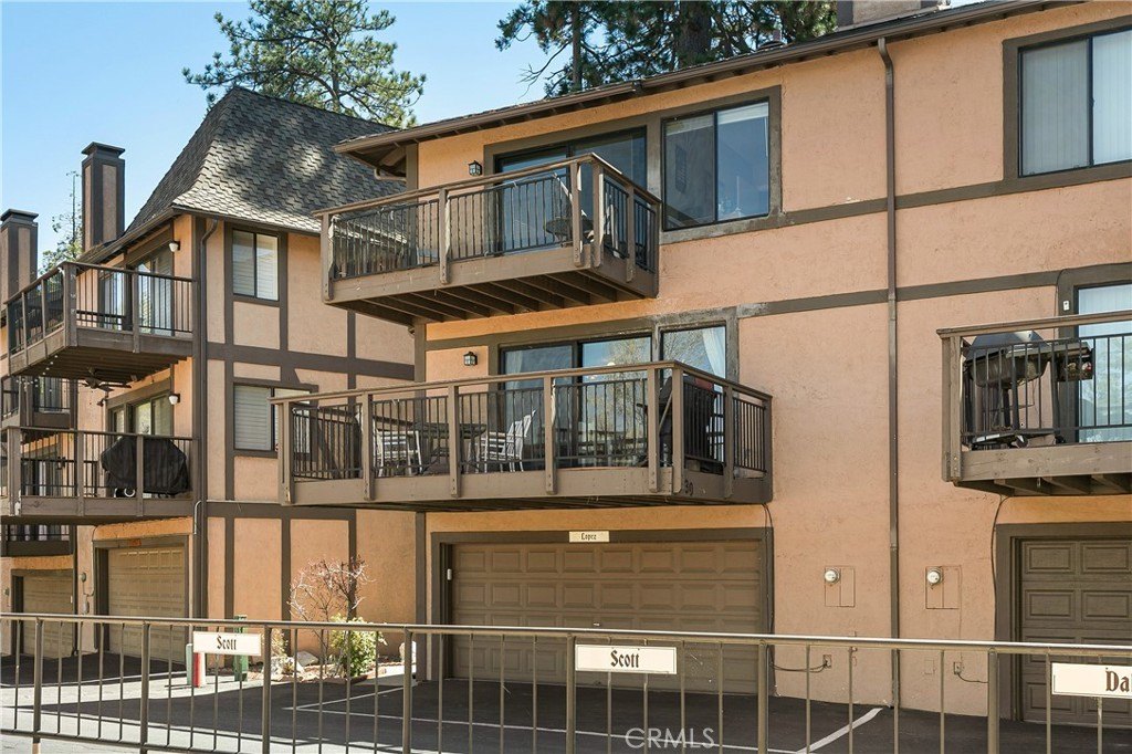 Lake Arrowhead, California, 92352, United States, 4 Bedrooms Bedrooms, ,3 BathroomsBathrooms,Residential,Forsale,1929208