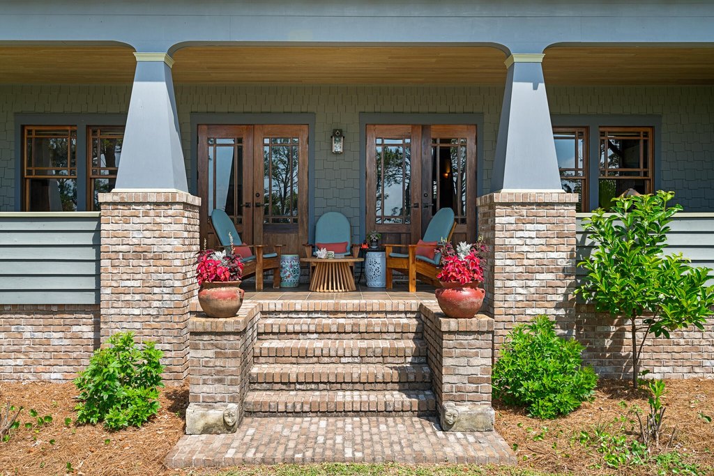 Apalachiacola, Florida, 32320, United States, 5 Bedrooms Bedrooms, ,5 BathroomsBathrooms,Residential,Forsale,1946766