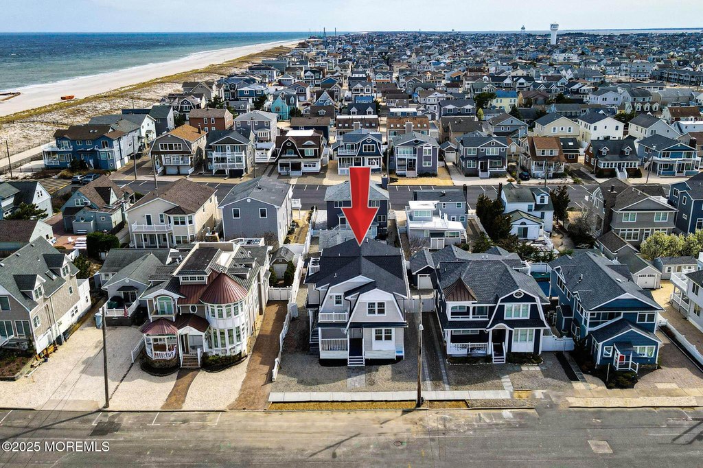 Lavallette, New Jersey, 08735, United States, 6 Bedrooms Bedrooms, ,4.5 BathroomsBathrooms,Residential,Forsale,1884445