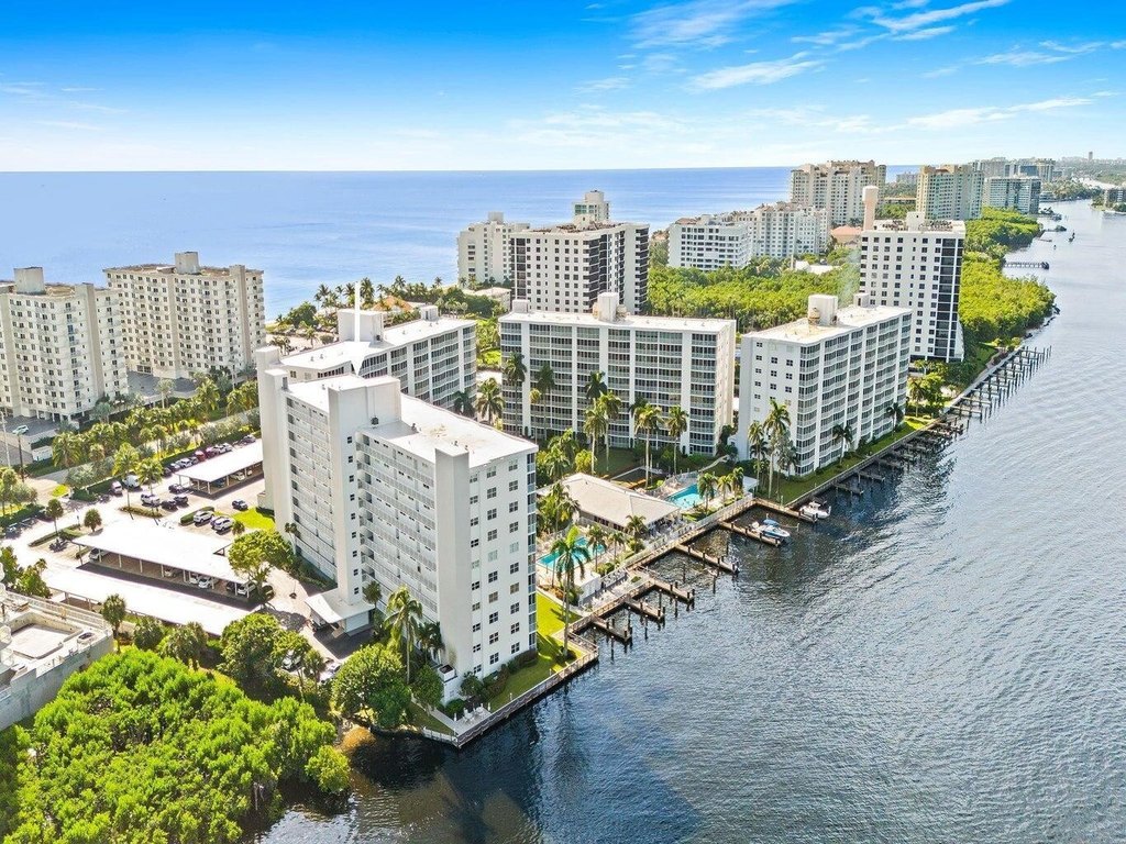 Highland Beach, Florida, 33487, United States, 2 Bedrooms Bedrooms, ,2 BathroomsBathrooms,Residential,Forsale,1905199