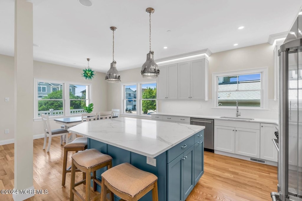South Seaside Park, New Jersey, 08752, United States, 7 Bedrooms Bedrooms, ,5 BathroomsBathrooms,Residential,Forsale,1922394