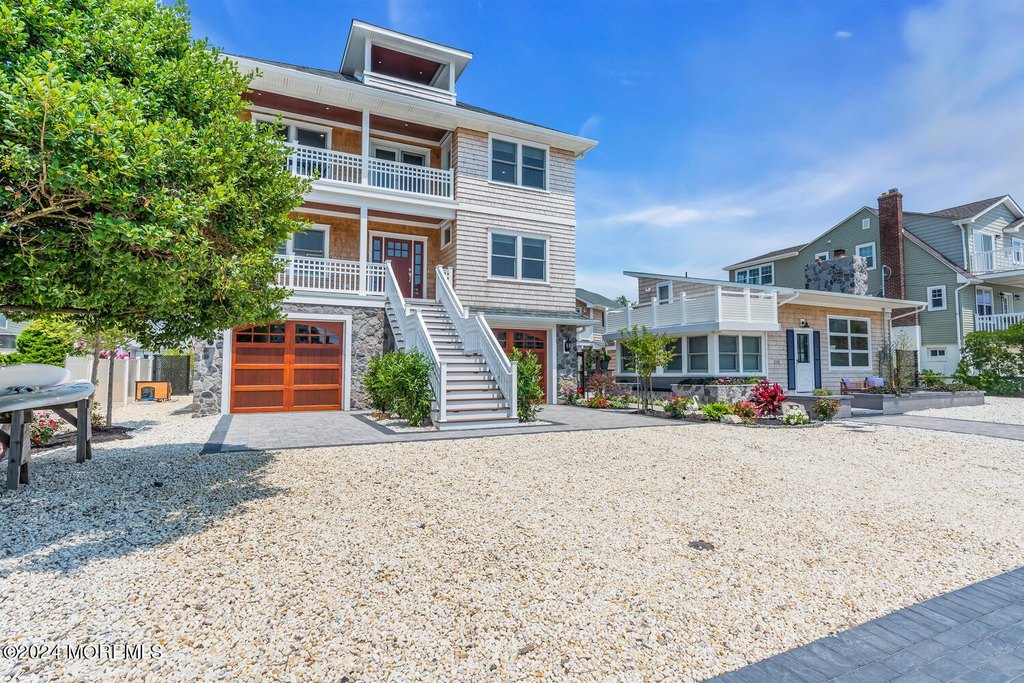 South Seaside Park, New Jersey, 08752, United States, 7 Bedrooms Bedrooms, ,5 BathroomsBathrooms,Residential,Forsale,1922394