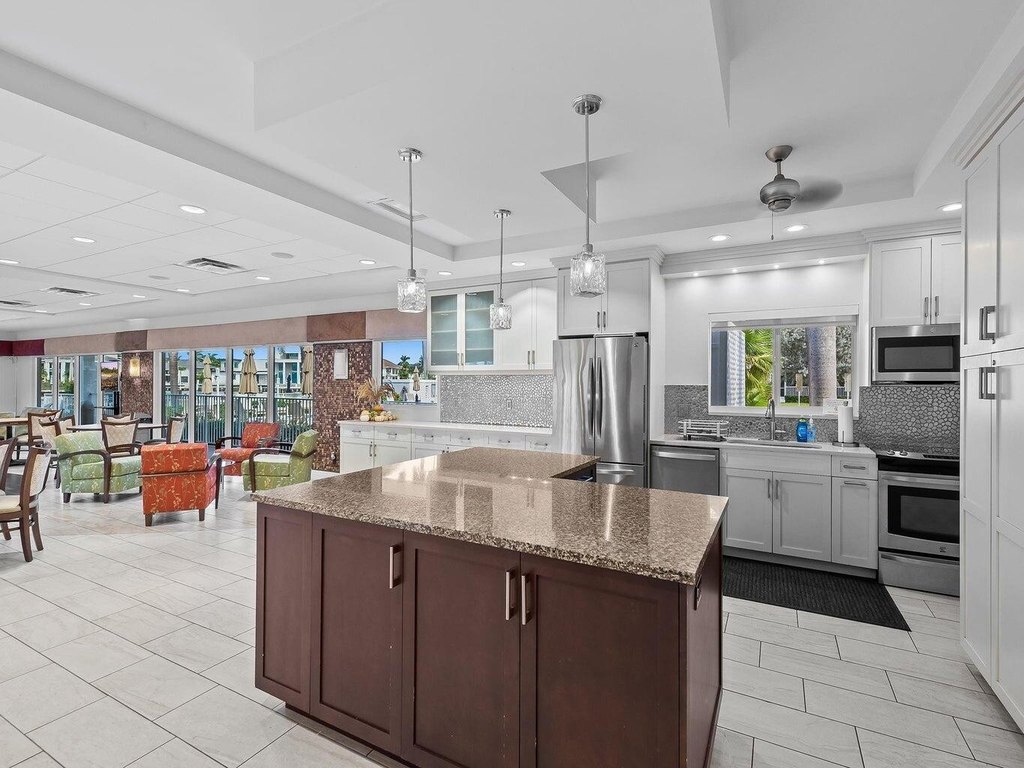 Highland Beach, Florida, 33487, United States, 2 Bedrooms Bedrooms, ,2 BathroomsBathrooms,Residential,Forsale,1905199