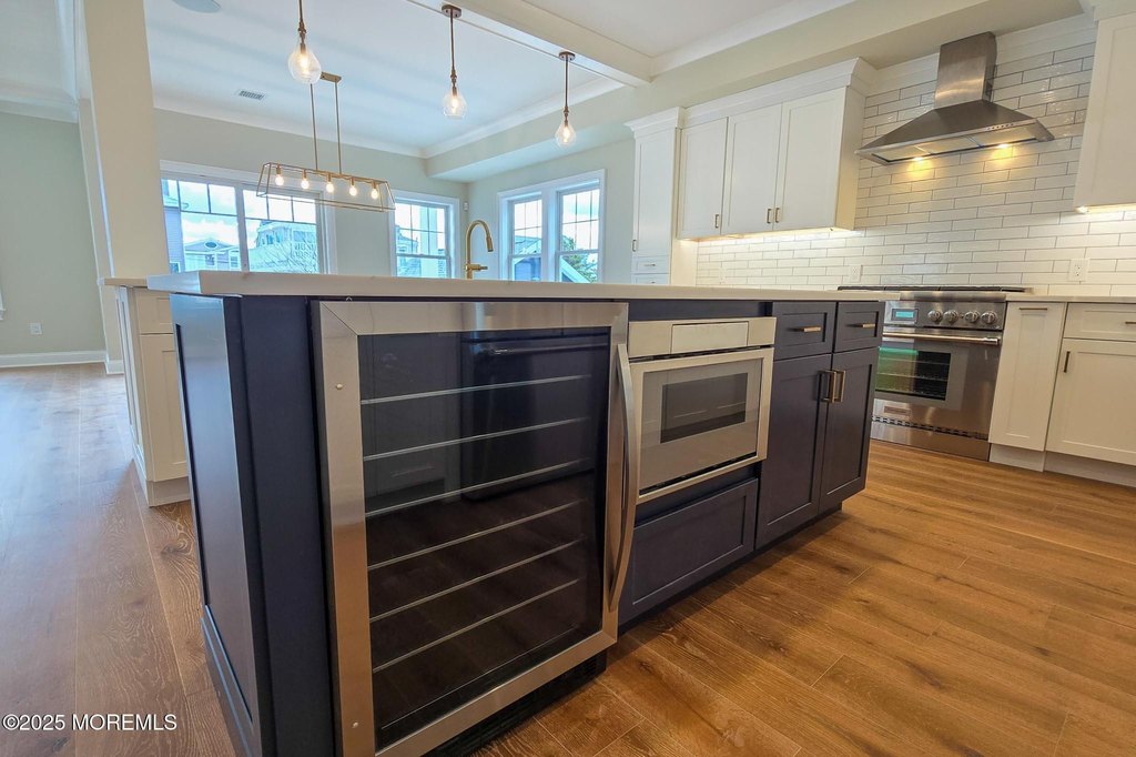 Lavallette, New Jersey, 08735, United States, 6 Bedrooms Bedrooms, ,4.5 BathroomsBathrooms,Residential,Forsale,1884445