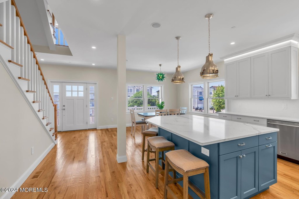 South Seaside Park, New Jersey, 08752, United States, 7 Bedrooms Bedrooms, ,5 BathroomsBathrooms,Residential,Forsale,1922394