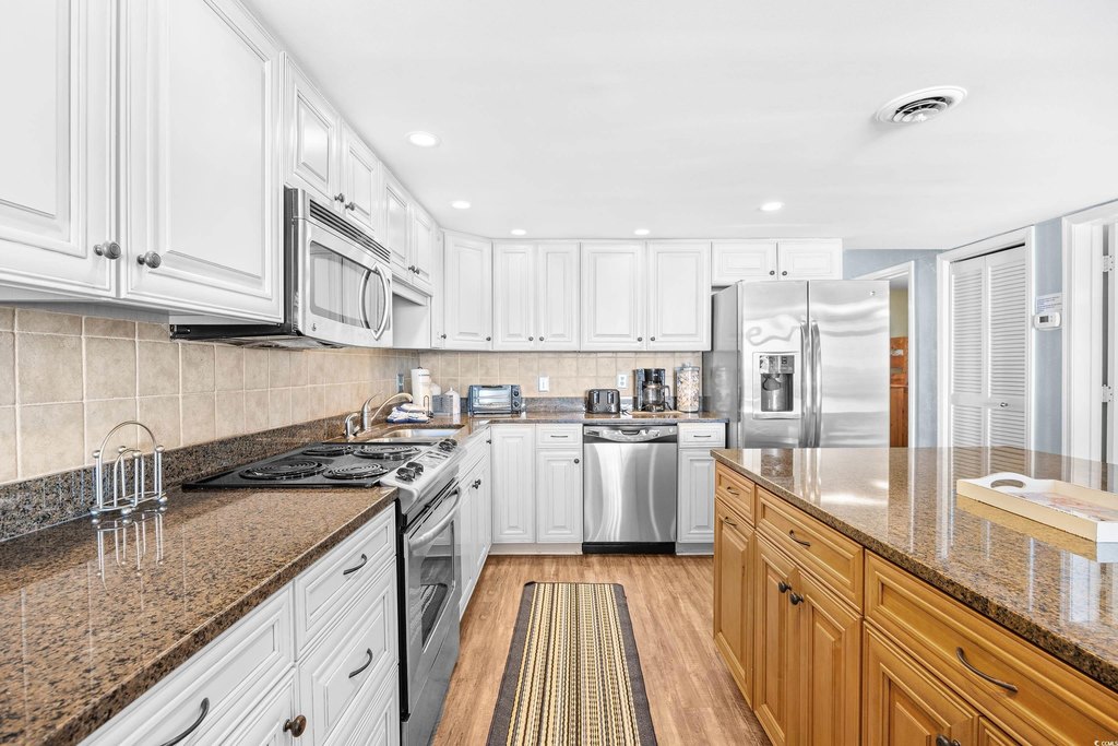 North Myrtle Beach, South Carolina, 29582, United States, 3 Bedrooms Bedrooms, ,2 BathroomsBathrooms,Residential,Forsale,1989804