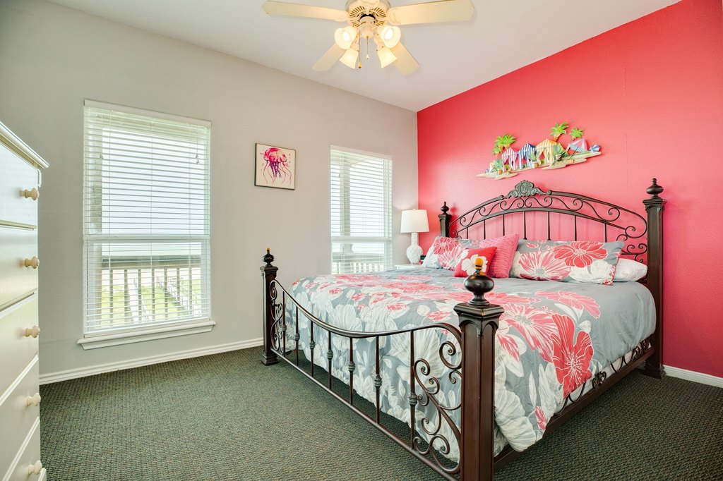 Surfside Beach, Texas, 77541, United States, 10 Bedrooms Bedrooms, ,6 BathroomsBathrooms,Residential,Forsale,1889081