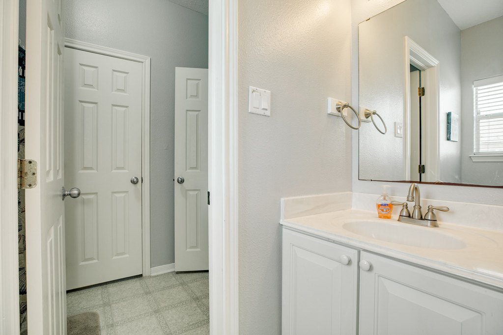 Surfside Beach, Texas, 77541, United States, 10 Bedrooms Bedrooms, ,6 BathroomsBathrooms,Residential,Forsale,1889081