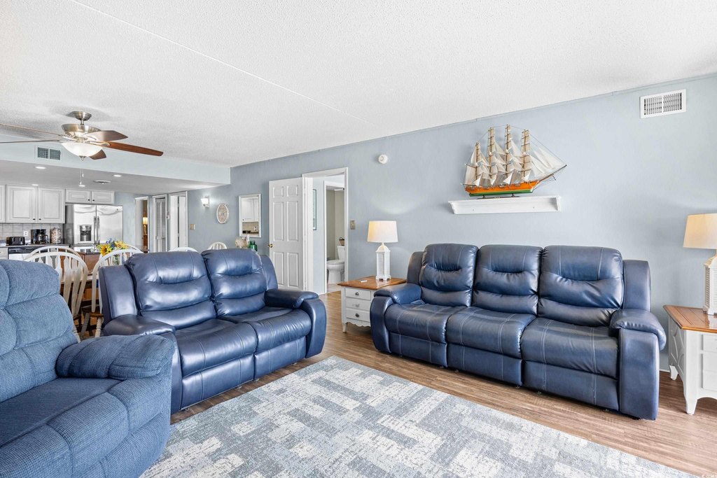 North Myrtle Beach, South Carolina, 29582, United States, 3 Bedrooms Bedrooms, ,2 BathroomsBathrooms,Residential,Forsale,1989804