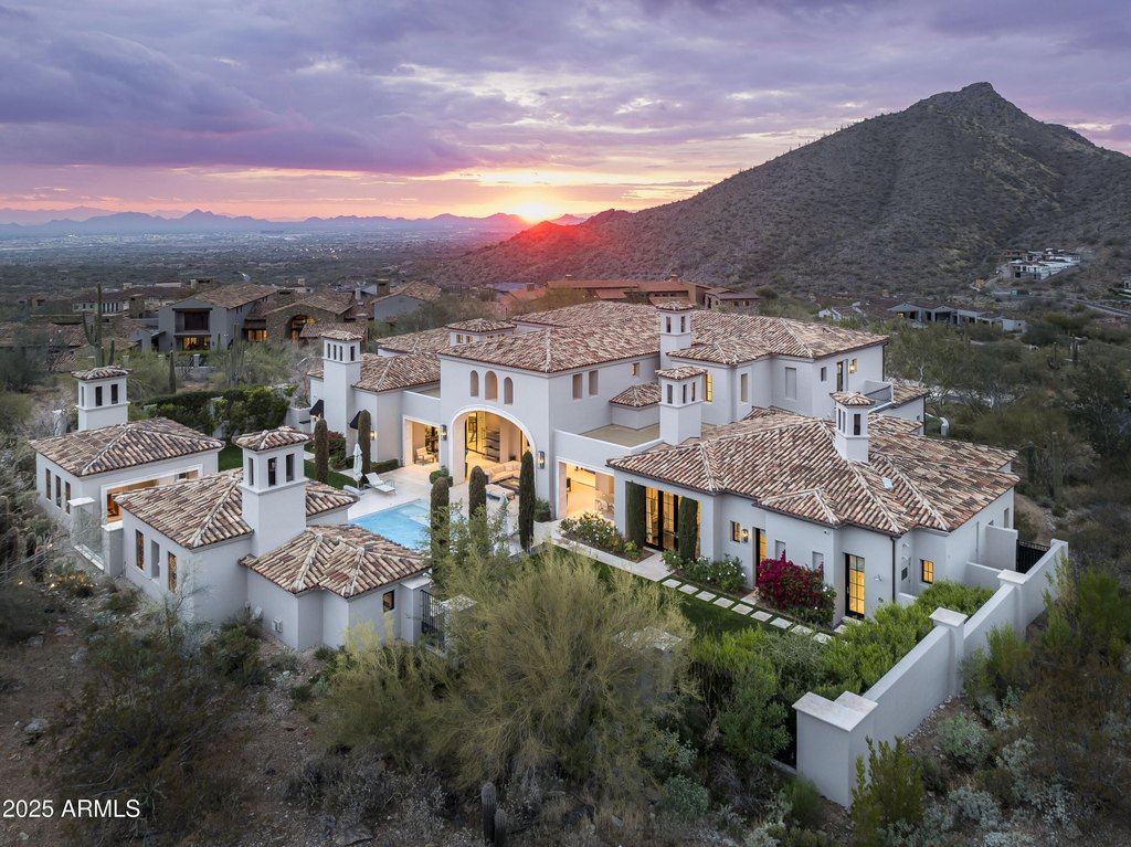 Scottsdale, Arizona, 85255, United States, 4 Bedrooms Bedrooms, ,5 BathroomsBathrooms,Residential,Forsale,1934072