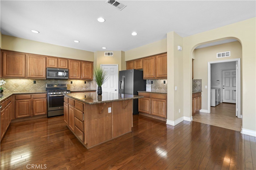 Beaumont, California, 92223, United States, 4 Bedrooms Bedrooms, ,3 BathroomsBathrooms,Residential,Forsale,1933747