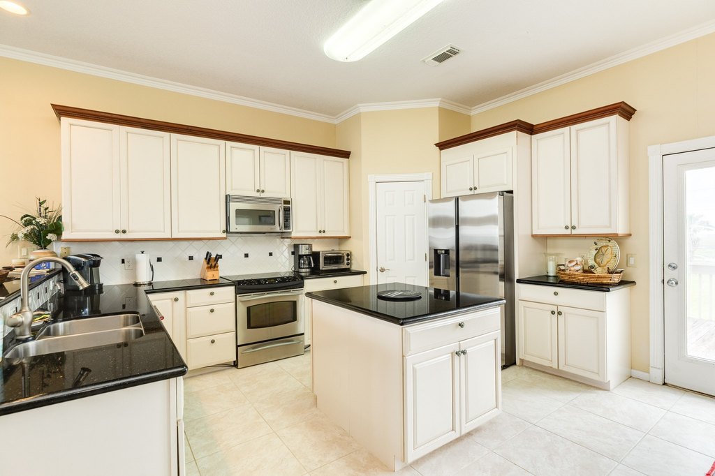 Surfside Beach, Texas, 77541, United States, 4 Bedrooms Bedrooms, ,3.5 BathroomsBathrooms,Residential,Forsale,1889079