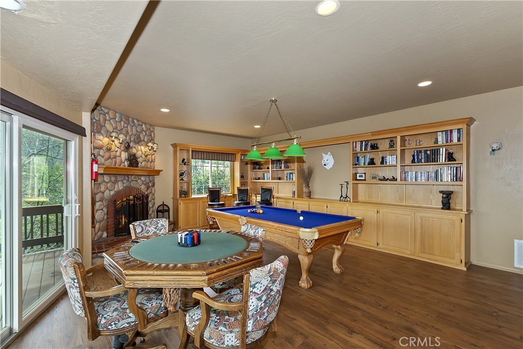 Lake Arrowhead, California, 92352, United States, 5 Bedrooms Bedrooms, ,5 BathroomsBathrooms,Residential,Forsale,1886300