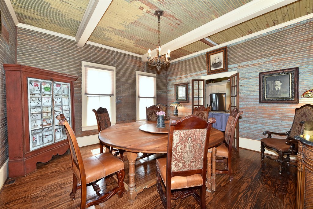New Ulm, Texas, 78950, United States, 5 Bedrooms Bedrooms, ,4.5 BathroomsBathrooms,Residential,Forsale,1889075