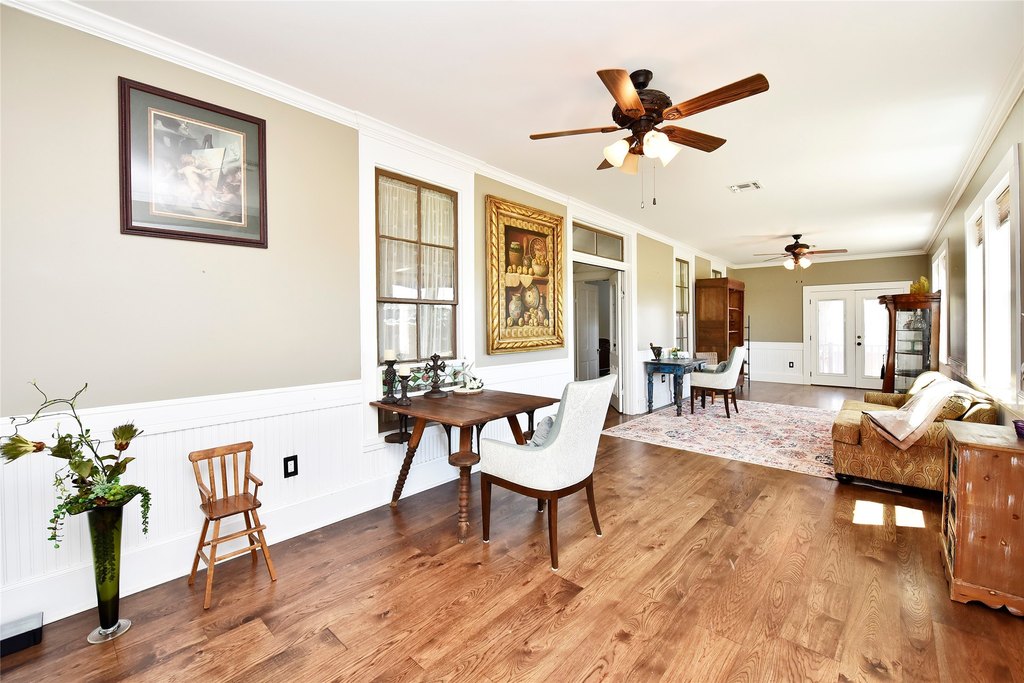 New Ulm, Texas, 78950, United States, 5 Bedrooms Bedrooms, ,4.5 BathroomsBathrooms,Residential,Forsale,1889075