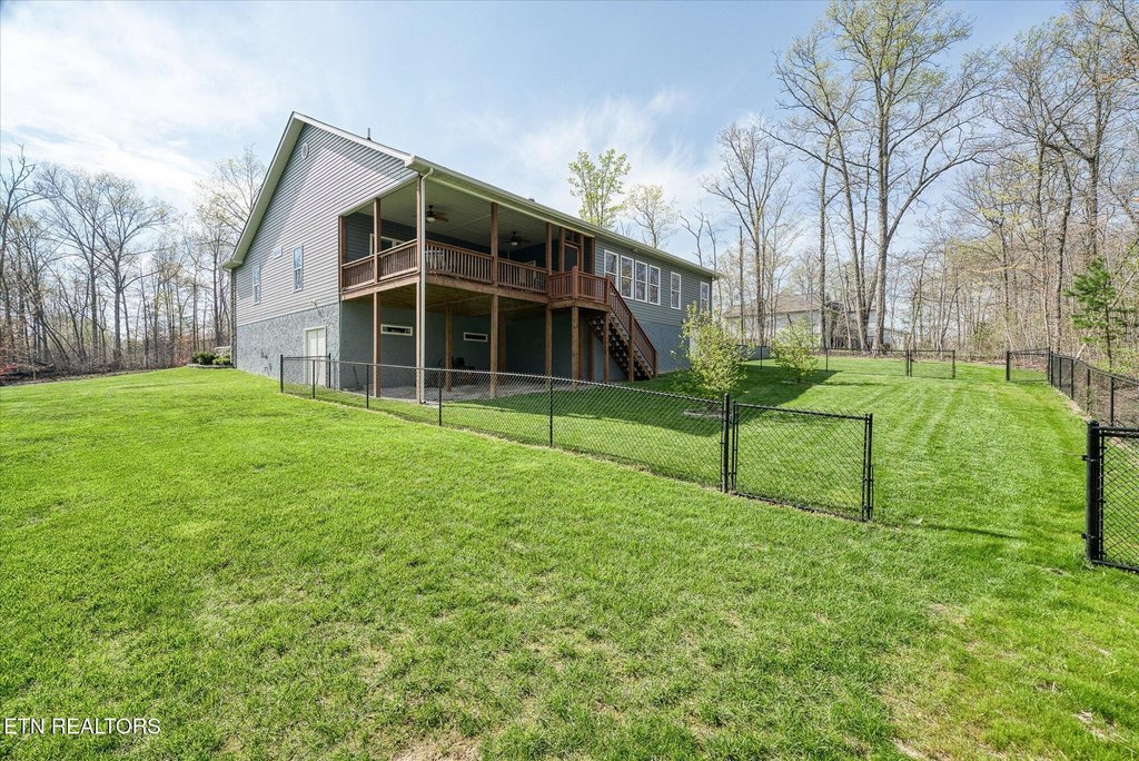 Crab Orchard, Tennessee, 37723, United States, 3 Bedrooms Bedrooms, ,2 BathroomsBathrooms,Residential,Forsale,1907852