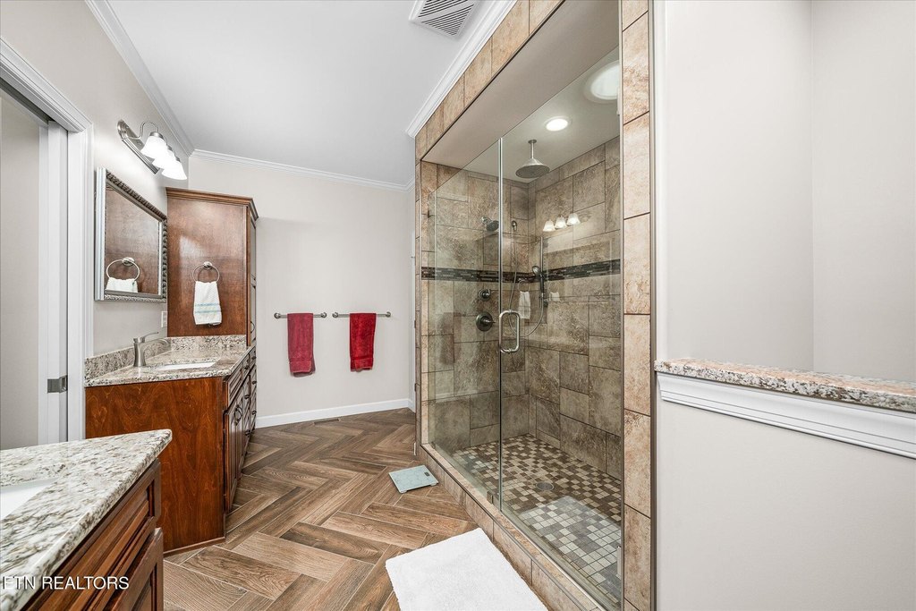 Crab Orchard, Tennessee, 37723, United States, 3 Bedrooms Bedrooms, ,2 BathroomsBathrooms,Residential,Forsale,1907852