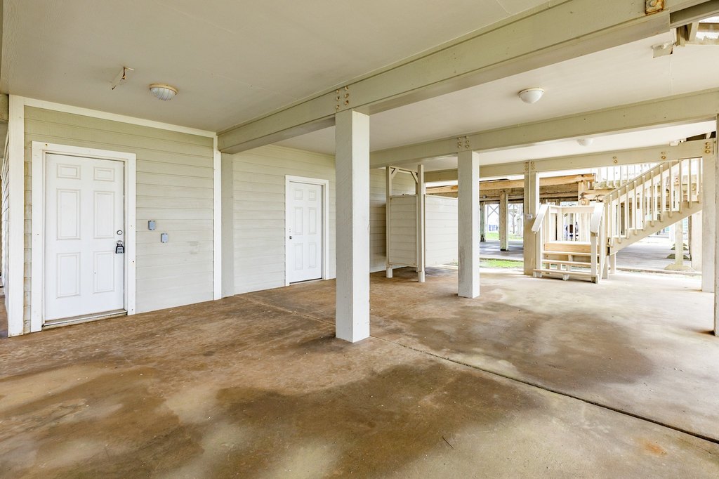 Surfside Beach, Texas, 77541, United States, 4 Bedrooms Bedrooms, ,3.5 BathroomsBathrooms,Residential,Forsale,1889079