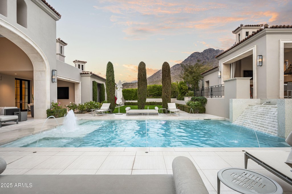 Scottsdale, Arizona, 85255, United States, 4 Bedrooms Bedrooms, ,5 BathroomsBathrooms,Residential,Forsale,1934072