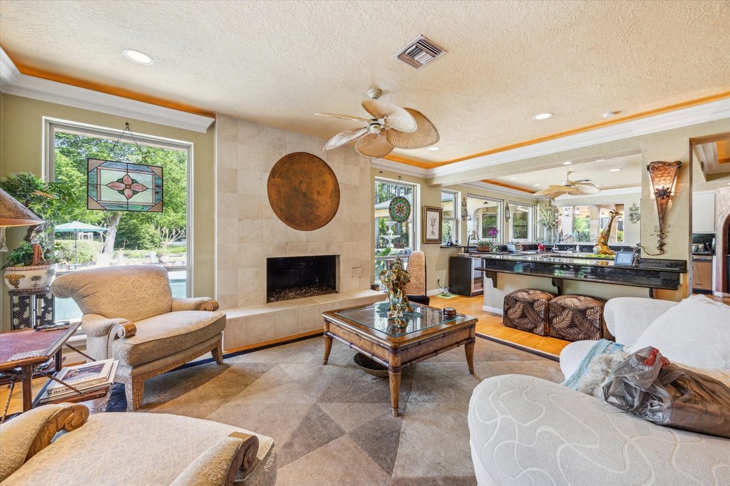 Friendswood, Texas, 77546, United States, 5 Bedrooms Bedrooms, ,6.5 BathroomsBathrooms,Residential,Forsale,1889098