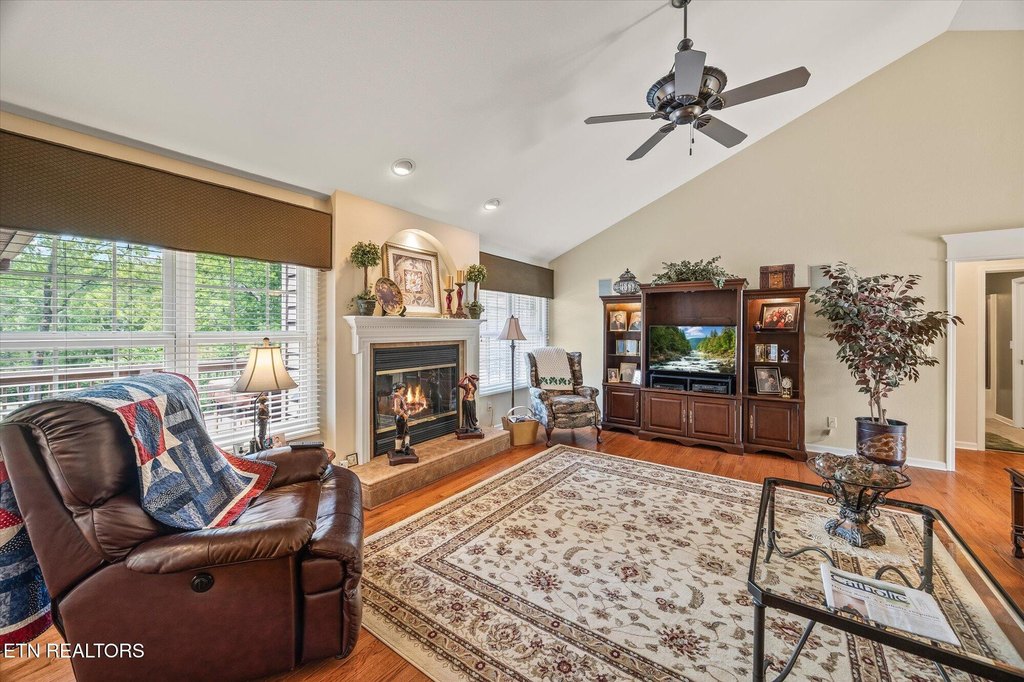 Fairfield Glade, Tennessee, 38558, United States, 3 Bedrooms Bedrooms, ,3 BathroomsBathrooms,Residential,Forsale,1907854