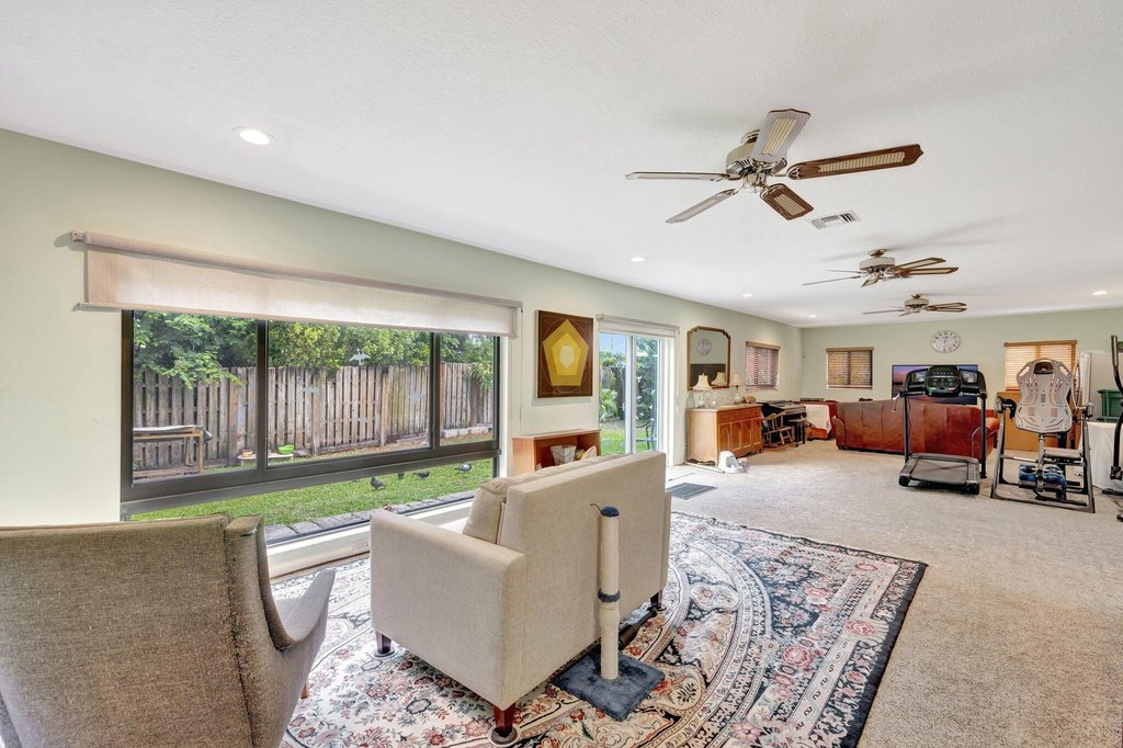 Wilton Manors, Florida, 33305, United States, 4 Bedrooms Bedrooms, ,3.5 BathroomsBathrooms,Residential,Forsale,1886557
