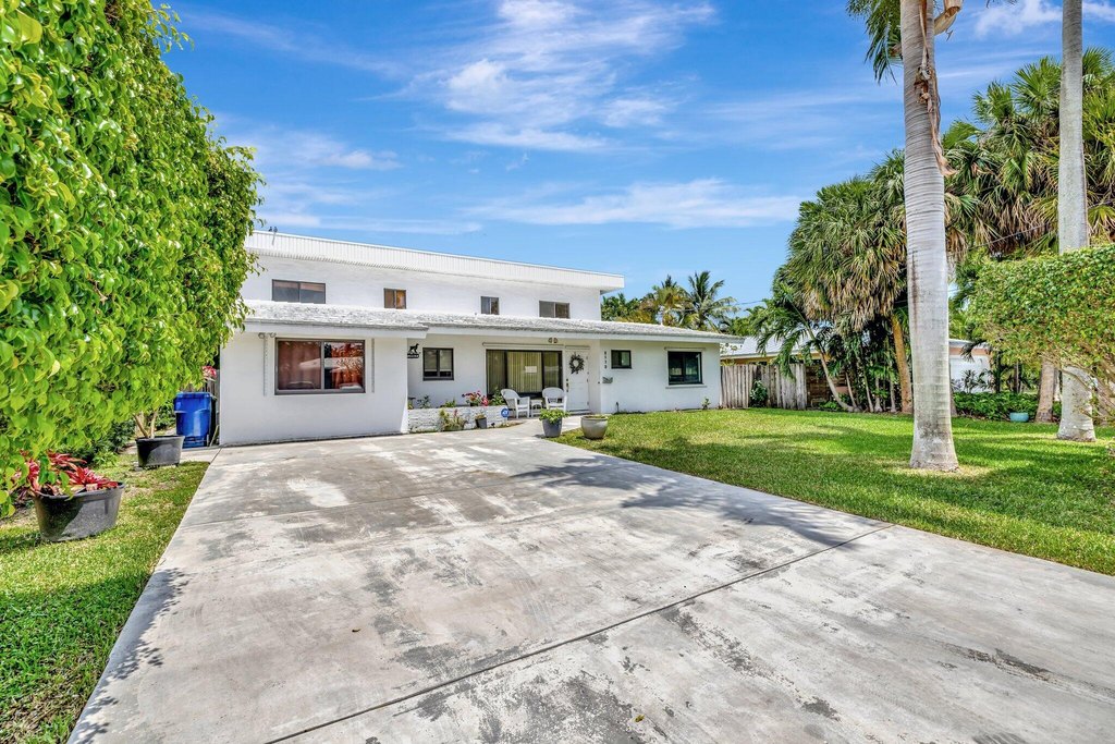 Wilton Manors, Florida, 33305, United States, 4 Bedrooms Bedrooms, ,3.5 BathroomsBathrooms,Residential,Forsale,1886557