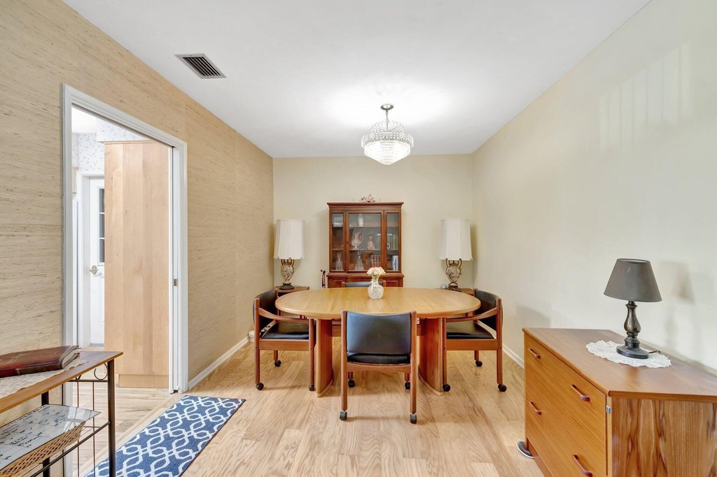 Wilton Manors, Florida, 33305, United States, 4 Bedrooms Bedrooms, ,3.5 BathroomsBathrooms,Residential,Forsale,1886557