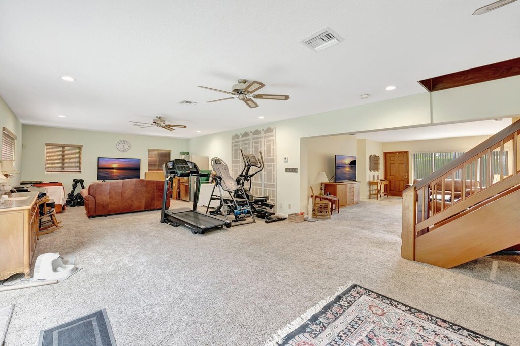 Wilton Manors, Florida, 33305, United States, 4 Bedrooms Bedrooms, ,3.5 BathroomsBathrooms,Residential,Forsale,1886557