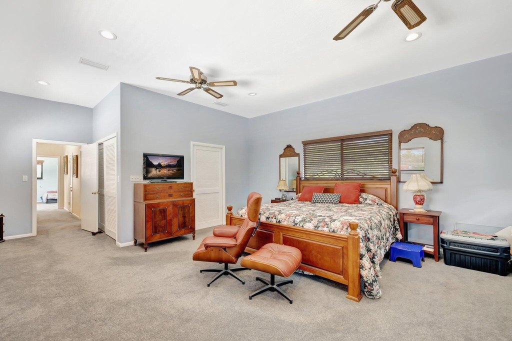 Wilton Manors, Florida, 33305, United States, 4 Bedrooms Bedrooms, ,3.5 BathroomsBathrooms,Residential,Forsale,1886557