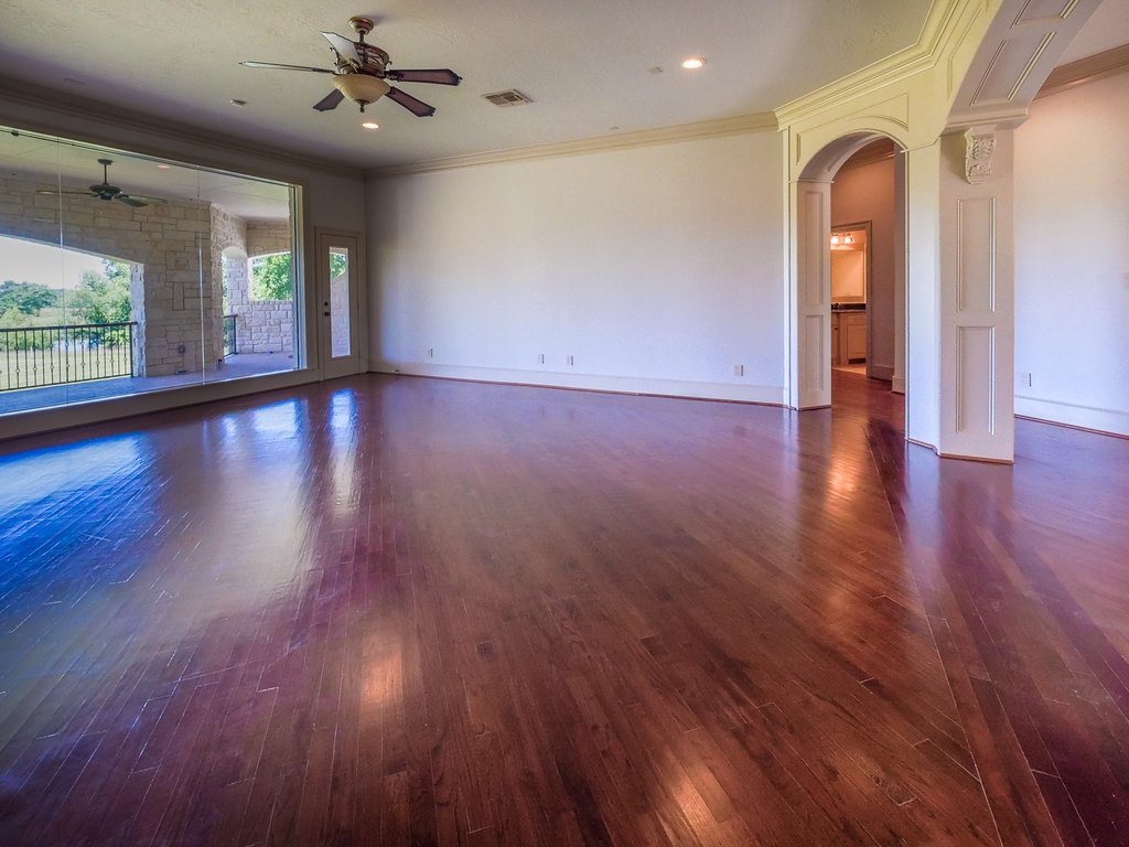 Montgomery, Texas, 77356, United States, 11 Bedrooms Bedrooms, ,8.5 BathroomsBathrooms,Residential,Forsale,1953054