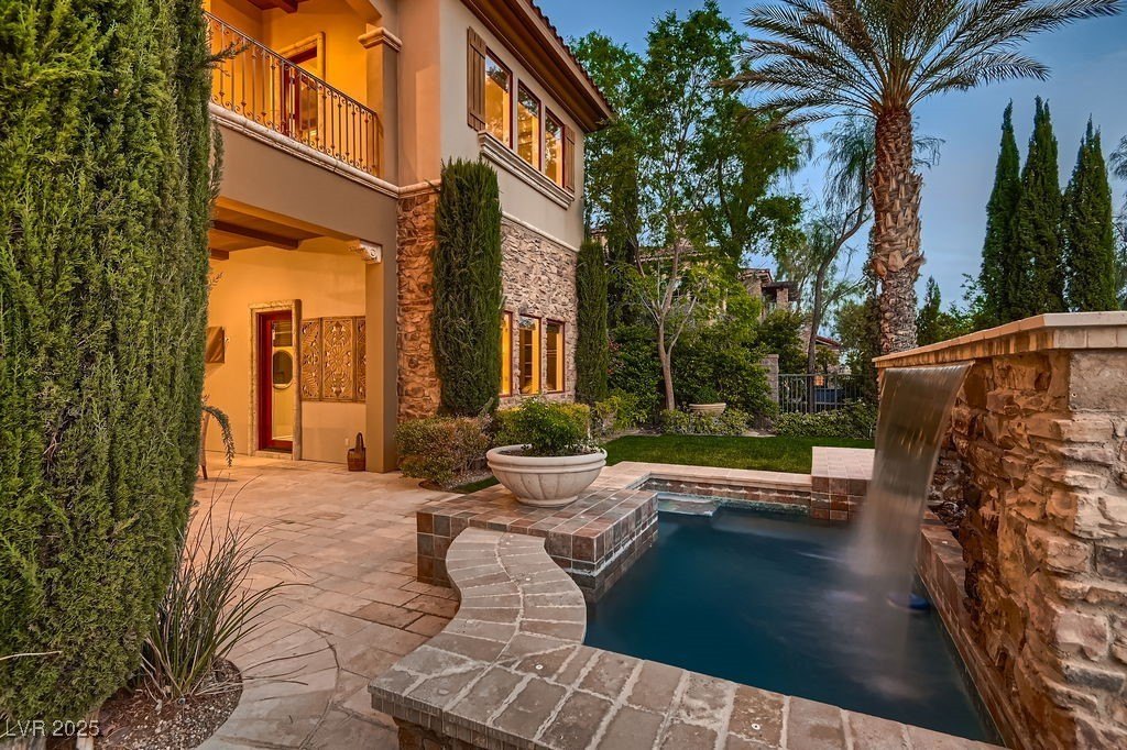 Las Vegas, Nevada, 89135, United States, 6 Bedrooms Bedrooms, ,7.5 BathroomsBathrooms,Residential,Forsale,1912774
