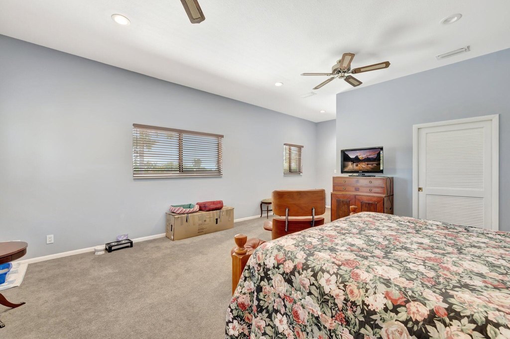 Wilton Manors, Florida, 33305, United States, 4 Bedrooms Bedrooms, ,3.5 BathroomsBathrooms,Residential,Forsale,1886557