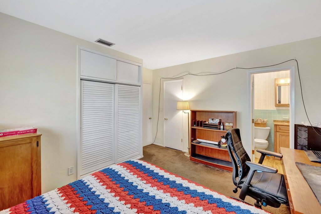 Wilton Manors, Florida, 33305, United States, 4 Bedrooms Bedrooms, ,3.5 BathroomsBathrooms,Residential,Forsale,1886557
