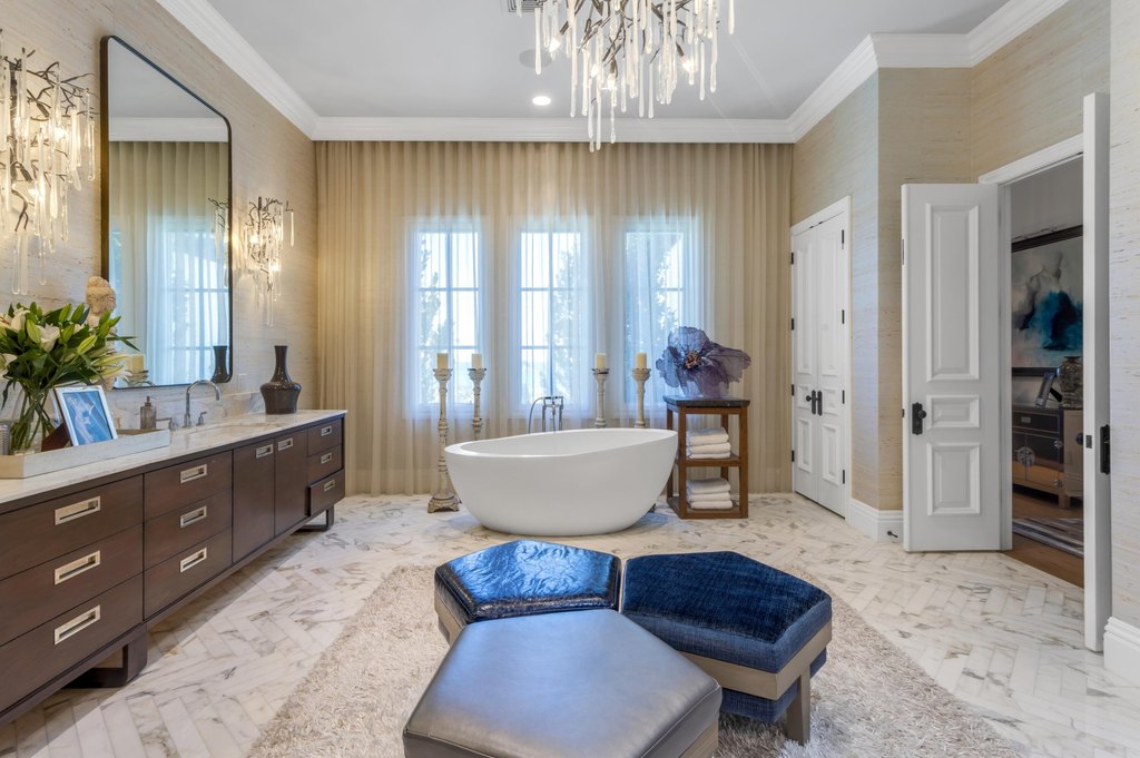 Delray Beach, Florida, 33483, United States, 7 Bedrooms Bedrooms, ,8.5 BathroomsBathrooms,Residential,Forsale,1952111