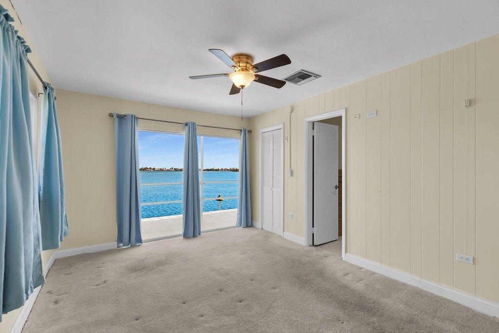 MARATHON, Florida, 33050, United States, 4 Bedrooms Bedrooms, ,3 BathroomsBathrooms,Residential,Forsale,1884615