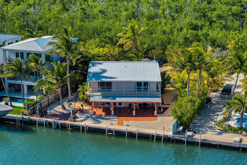 MARATHON, Florida, 33050, United States, 4 Bedrooms Bedrooms, ,3 BathroomsBathrooms,Residential,Forsale,1884615