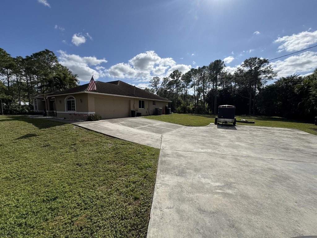 Loxahatchee, Florida, 33470, United States, 4 Bedrooms Bedrooms, ,2 BathroomsBathrooms,Residential,Forsale,1905197