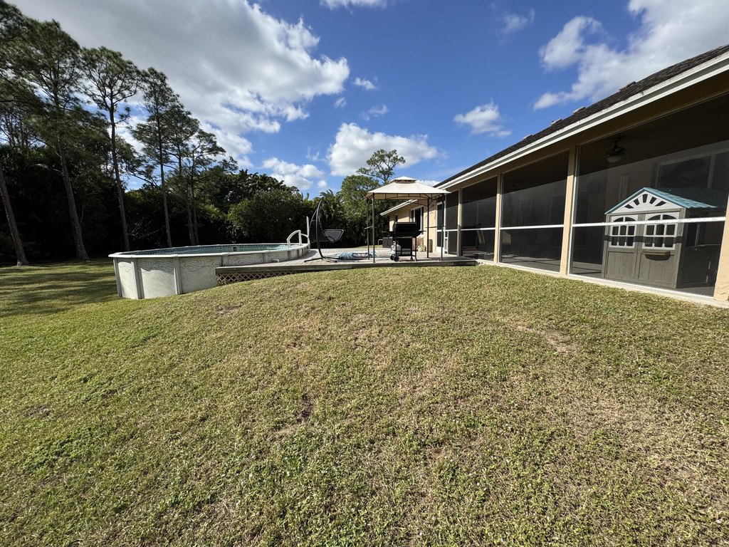 Loxahatchee, Florida, 33470, United States, 4 Bedrooms Bedrooms, ,2 BathroomsBathrooms,Residential,Forsale,1905197