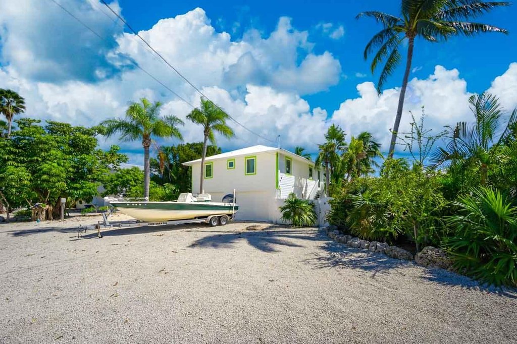 Sugarloaf, Florida, 33042, United States, 3 Bedrooms Bedrooms, ,2 BathroomsBathrooms,Residential,Forsale,1968279