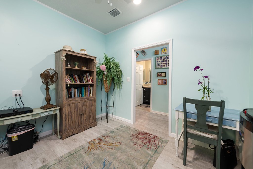 MARATHON, Florida, 33050, United States, 4 Bedrooms Bedrooms, ,3.5 BathroomsBathrooms,Residential,Forsale,1927569