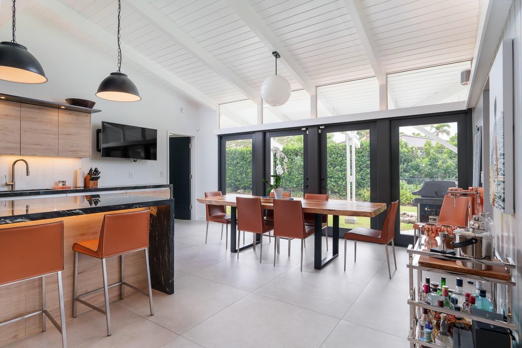 Fort Lauderdale, Florida, 33304, United States, 5 Bedrooms Bedrooms, ,5 BathroomsBathrooms,Residential,Forsale,1905178
