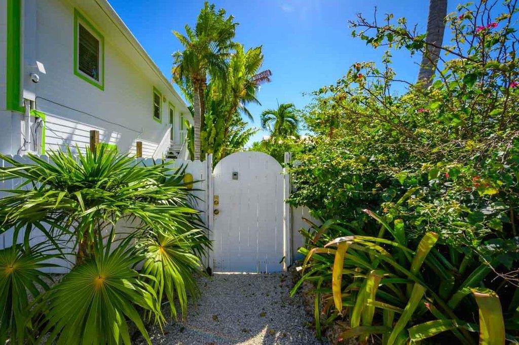 Sugarloaf, Florida, 33042, United States, 3 Bedrooms Bedrooms, ,2 BathroomsBathrooms,Residential,Forsale,1968279